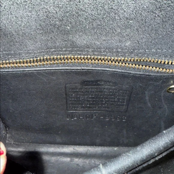 Vintage Coach mini Willis purse - Picture 2 of 5